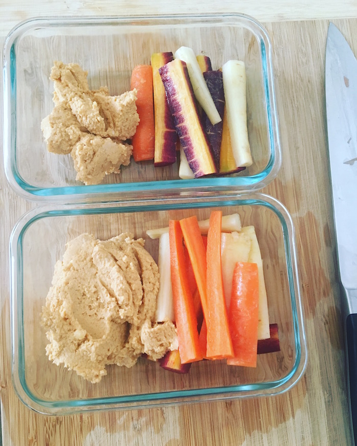 Oil-free Hummus Recipe - EasyVeganMealPrep.com