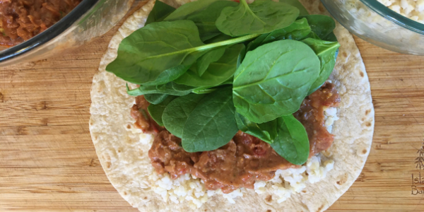 Top with spinach leaves.